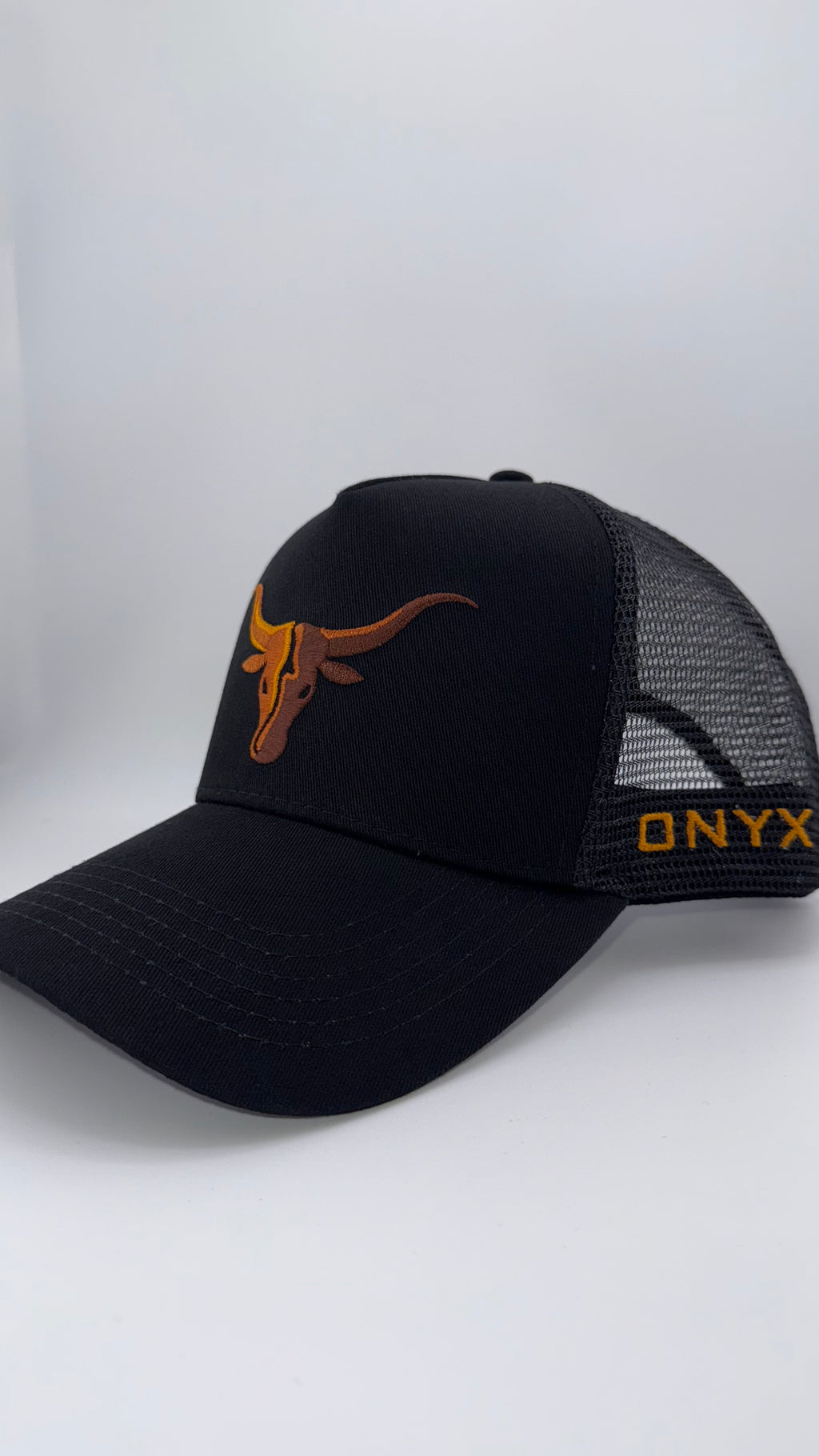 Black “ONYX 1.1”